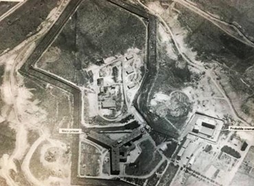 "Prigionieri impiccati e bruciati": le accuse degli Usa alla Siria