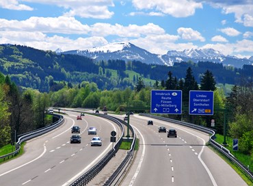 Vacanze in auto: guida all’Europa “disunita”