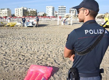Stupri Rimini: la Polizia ha le immagini delle telecamere e le impronte