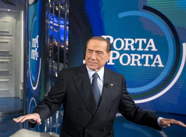 Il Cavaliere da Vespa e il primato della politica