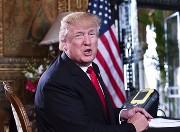 L’“idiota” Usa e i cretini nostrani