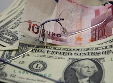 Il debito pubblico e la mela dell’Esselunga